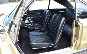 Plymouth-GTX-1967-Coupe-13