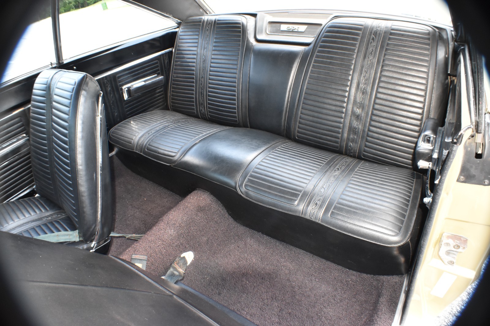 Plymouth-GTX-1967-Coupe-16
