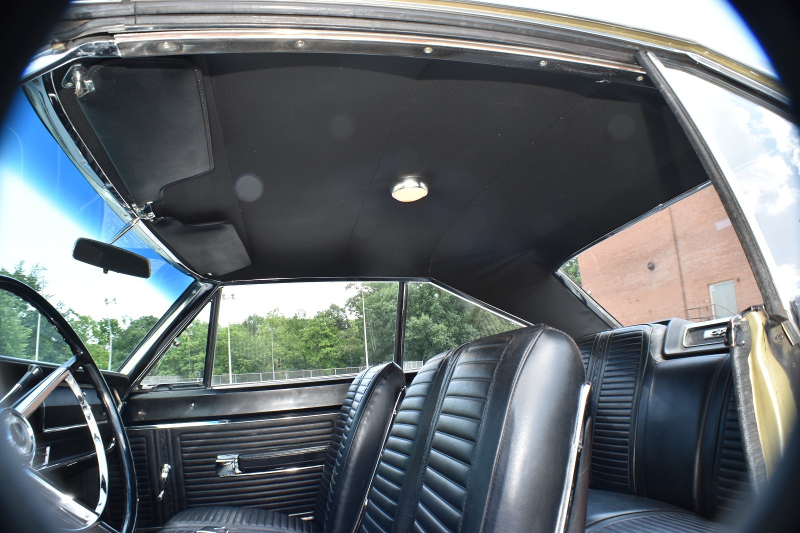 Plymouth-GTX-1967-Coupe-17