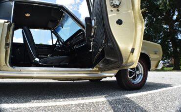 Plymouth-GTX-1967-Coupe-22