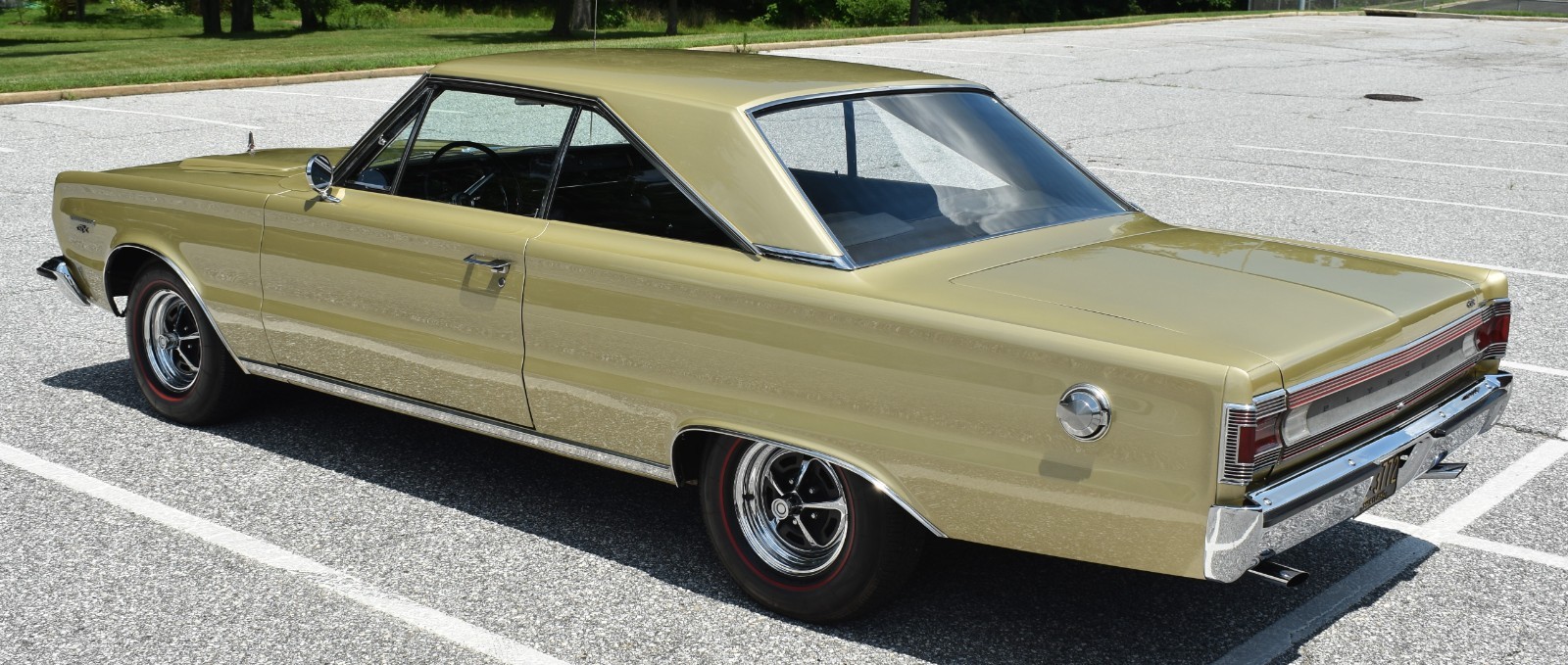 Plymouth-GTX-1967-Coupe-3