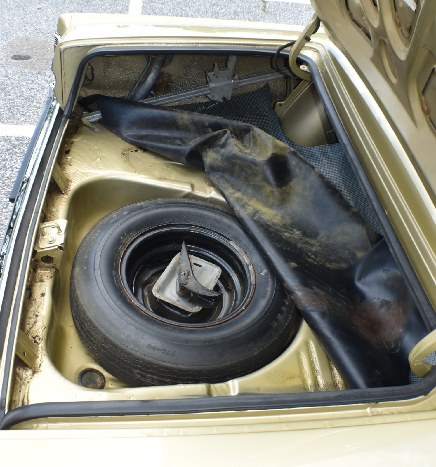 Plymouth-GTX-1967-Coupe-32