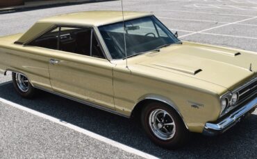 Plymouth-GTX-1967-Coupe-9