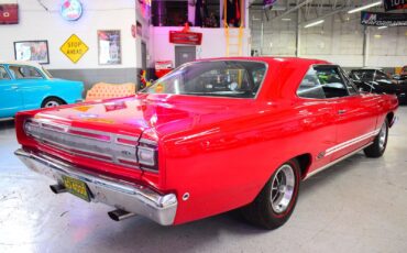 Plymouth-GTX-1968-10