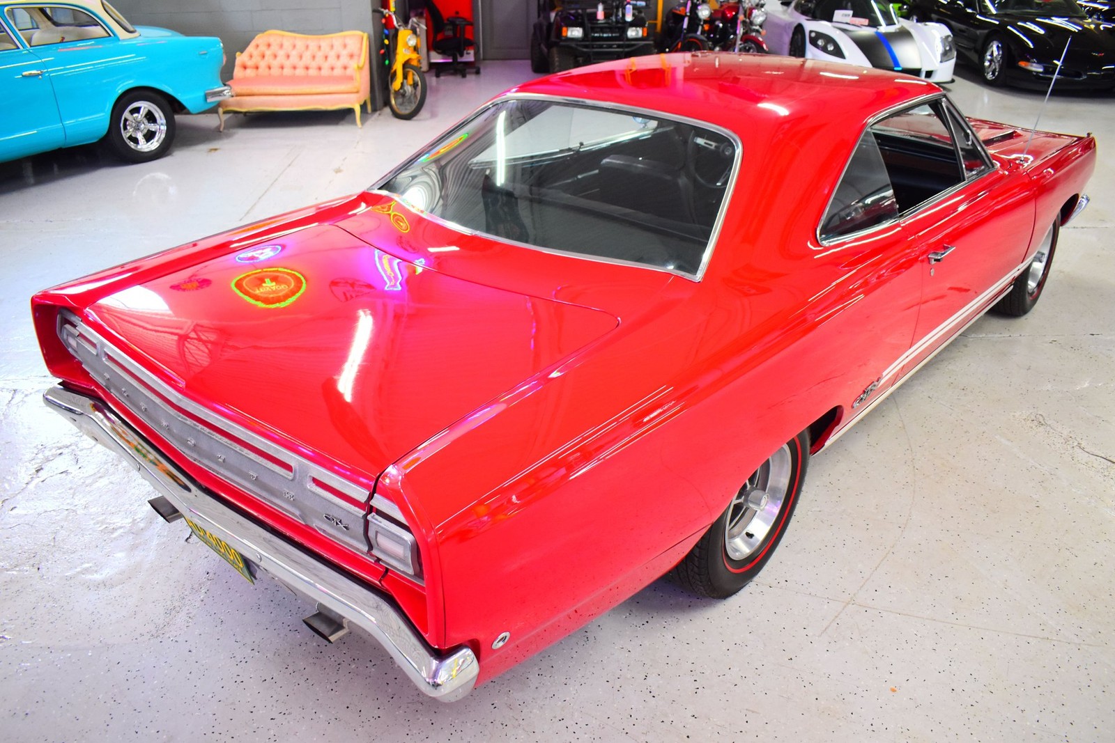 Plymouth-GTX-1968-11