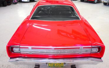 Plymouth-GTX-1968-14