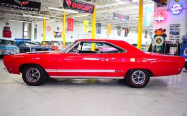 Plymouth-GTX-1968-19
