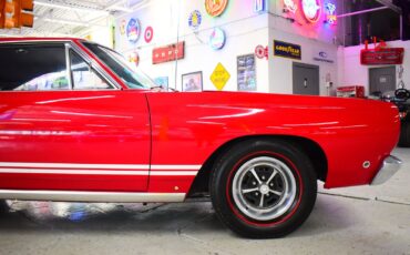 Plymouth-GTX-1968-9