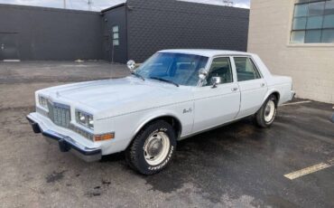 Plymouth-Gran-fury-1989