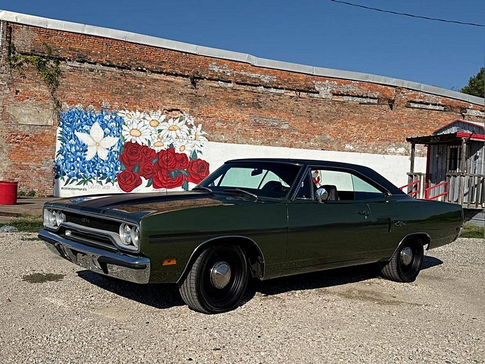 Plymouth-Gtx-1970-green-20