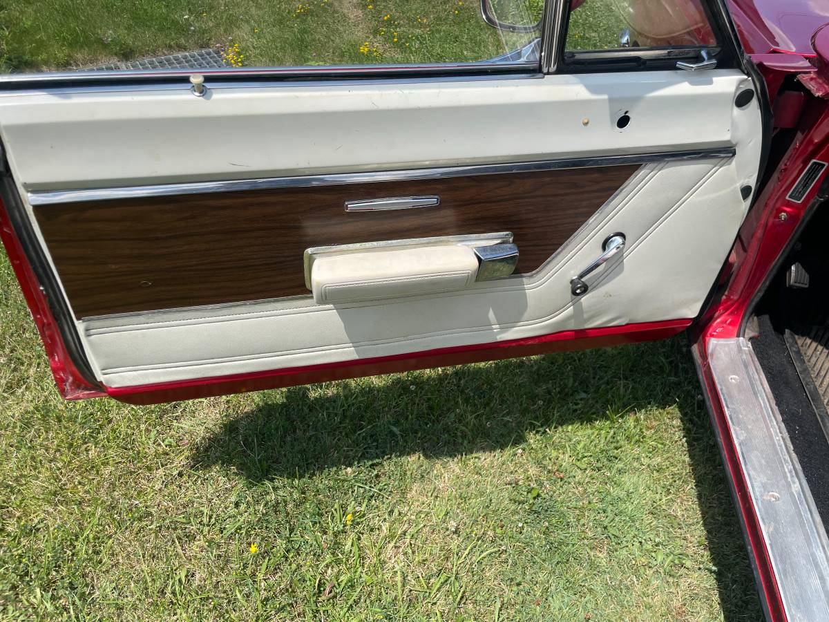 Plymouth-Gtx-440-convertible-1969-red-15