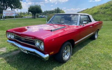 Plymouth-Gtx-440-convertible-1969-red