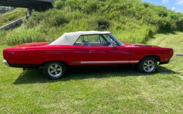 Plymouth-Gtx-440-convertible-1969-red-6