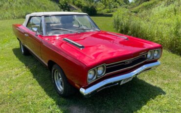 Plymouth-Gtx-440-convertible-1969-red-8