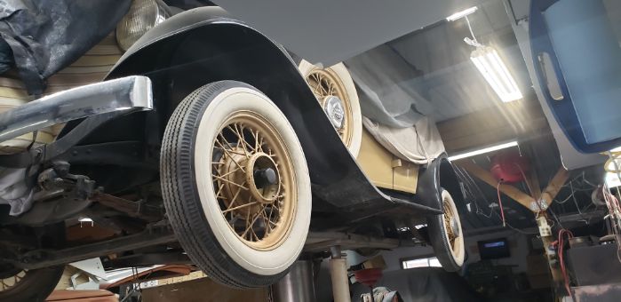 Plymouth-Other-1932-Tan-Beige-11