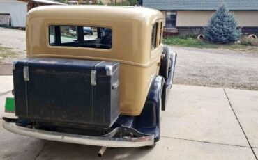 Plymouth-Other-1932-Tan-Beige-19