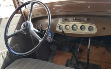 Plymouth-Other-1932-Tan-Beige-22
