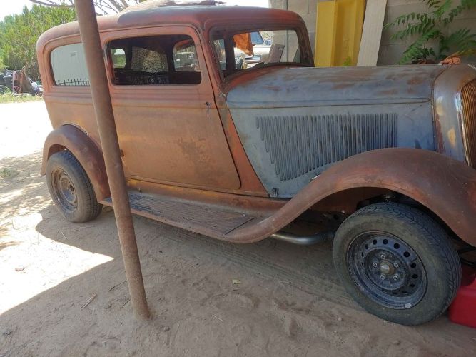 Plymouth-Other-1933-Brown-Brown