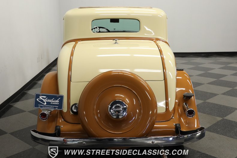 Plymouth-Other-1933-Buttercream-Yellow-Gold-Brown-12