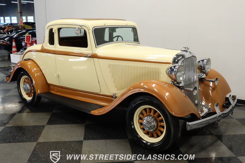 Plymouth-Other-1933-Buttercream-Yellow-Gold-Brown-17
