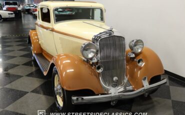 Plymouth-Other-1933-Buttercream-Yellow-Gold-Brown-18