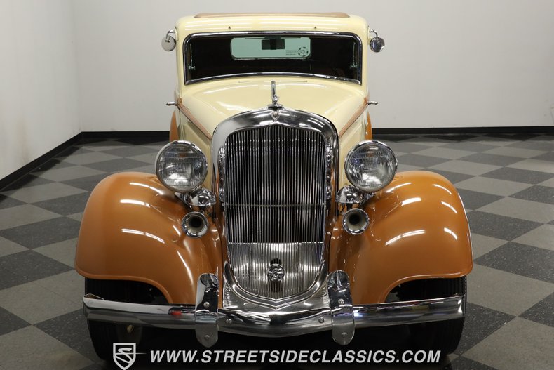 Plymouth-Other-1933-Buttercream-Yellow-Gold-Brown-19