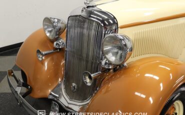 Plymouth-Other-1933-Buttercream-Yellow-Gold-Brown-21