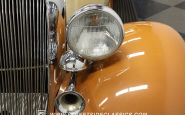 Plymouth-Other-1933-Buttercream-Yellow-Gold-Brown-22