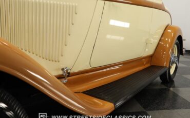 Plymouth-Other-1933-Buttercream-Yellow-Gold-Brown-24