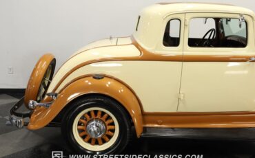Plymouth-Other-1933-Buttercream-Yellow-Gold-Brown-31