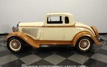 Plymouth-Other-1933-Buttercream-Yellow-Gold-Brown
