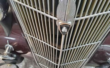 Plymouth-Other-1935-Red-Beige-1