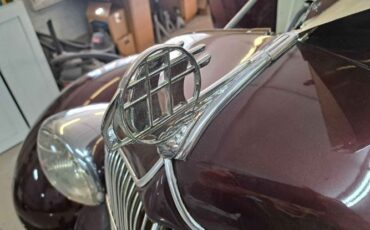 Plymouth-Other-1935-Red-Beige-14
