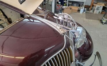 Plymouth-Other-1935-Red-Beige-15