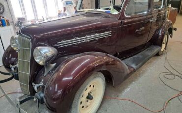 Plymouth-Other-1935-Red-Beige-5