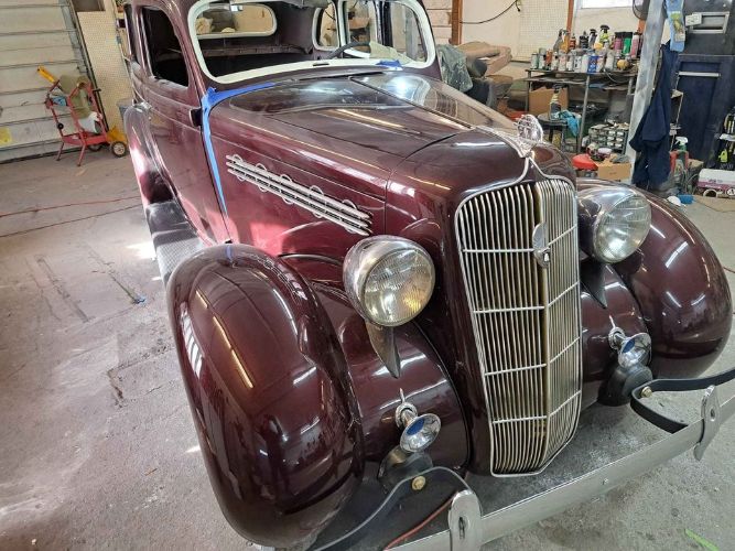 Plymouth-Other-1935-Red-Beige-8