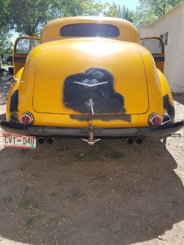 Plymouth-Other-1937-Yellow-13