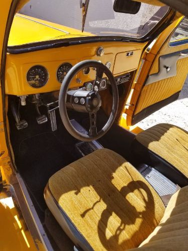 Plymouth-Other-1937-Yellow-14