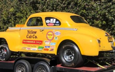 Plymouth-P15-1948-Yellow-1