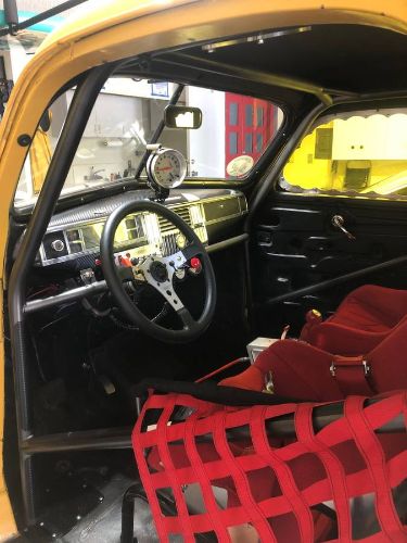 Plymouth-P15-1948-Yellow-4