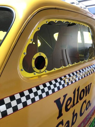 Plymouth-P15-1948-Yellow-6