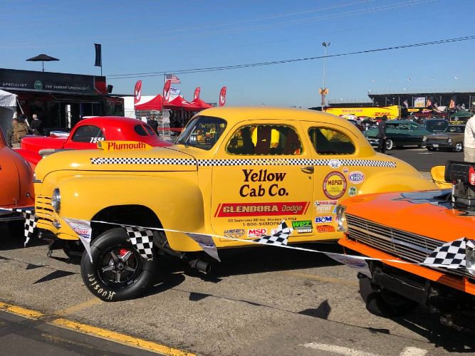 Plymouth-P15-1948-Yellow-7