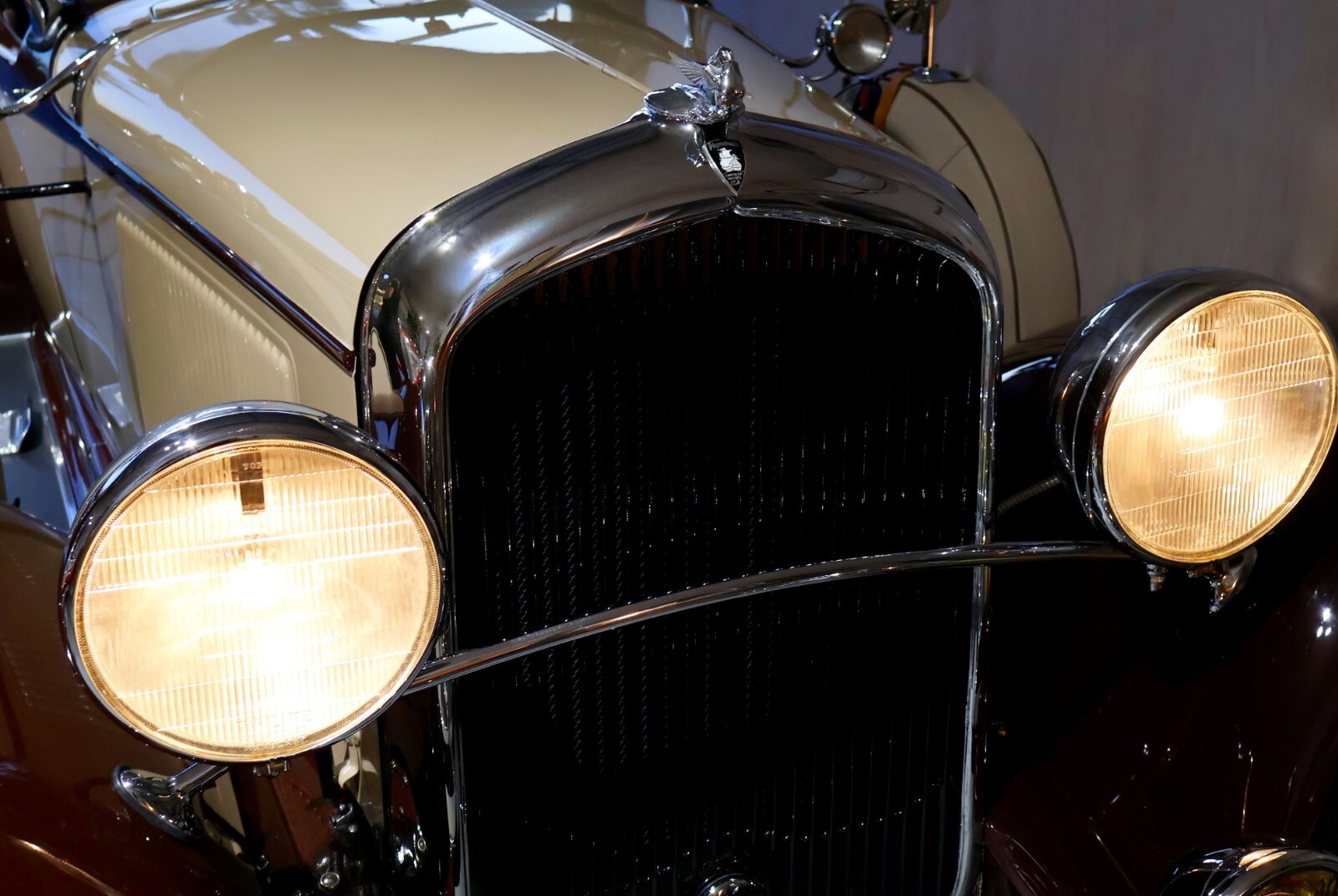Plymouth-PA-1931-Convertible-35