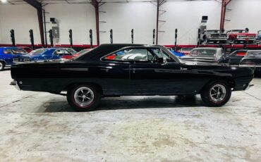 Plymouth-Road-Runner-1968-Coupe-6