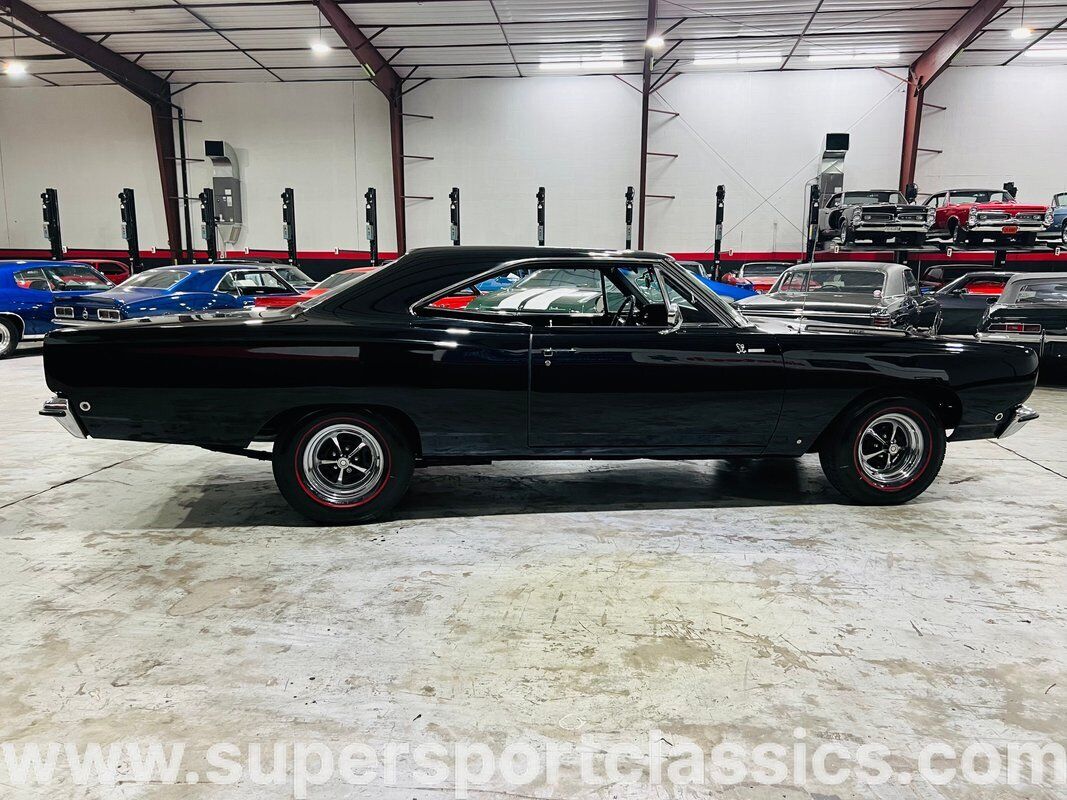 Plymouth-Road-Runner-1968-Coupe-6