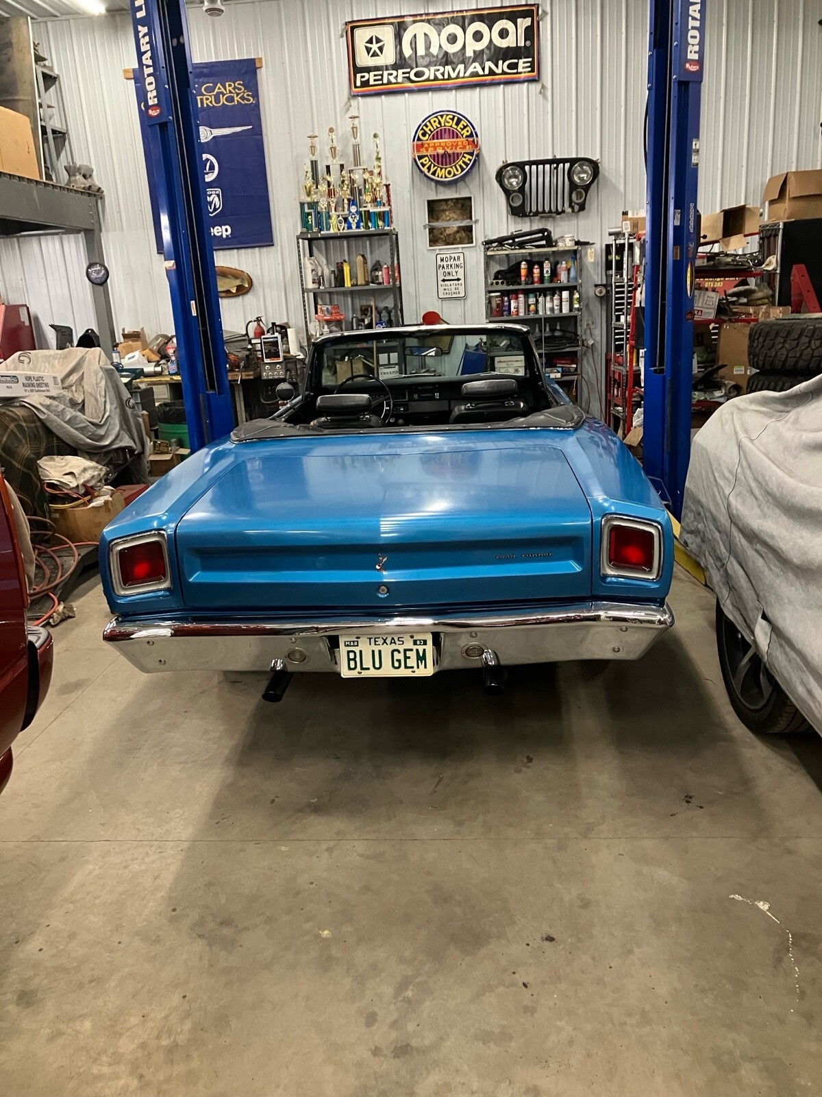 Plymouth-Road-Runner-1969-Convertible-9