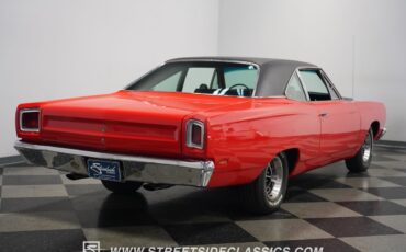 Plymouth-Road-Runner-1969-Hardtop-13