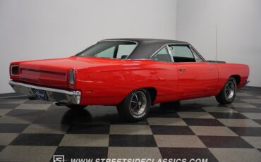 Plymouth-Road-Runner-1969-Hardtop-14