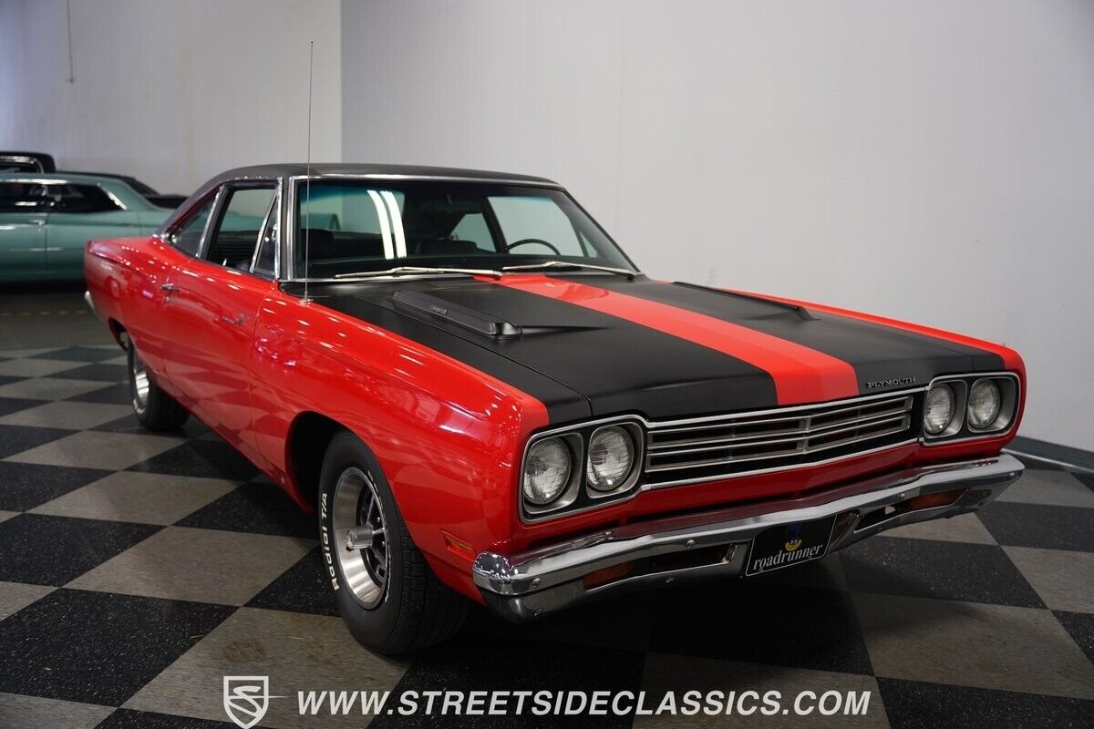 Plymouth-Road-Runner-1969-Hardtop-19
