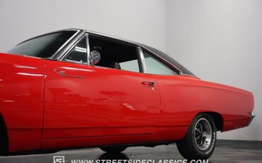 Plymouth-Road-Runner-1969-Hardtop-25
